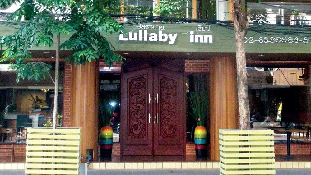 Lullaby Inn Silom Бангкок Экстерьер фото