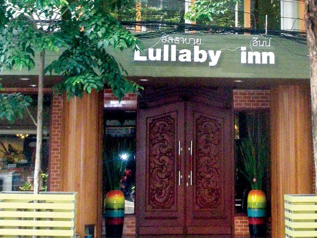 Lullaby Inn Silom Бангкок Экстерьер фото